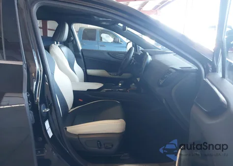 2023 Lexus Nx 350 Premium z USA, uszkodzony, nr VIN 2T2GGCEZ4PC020654